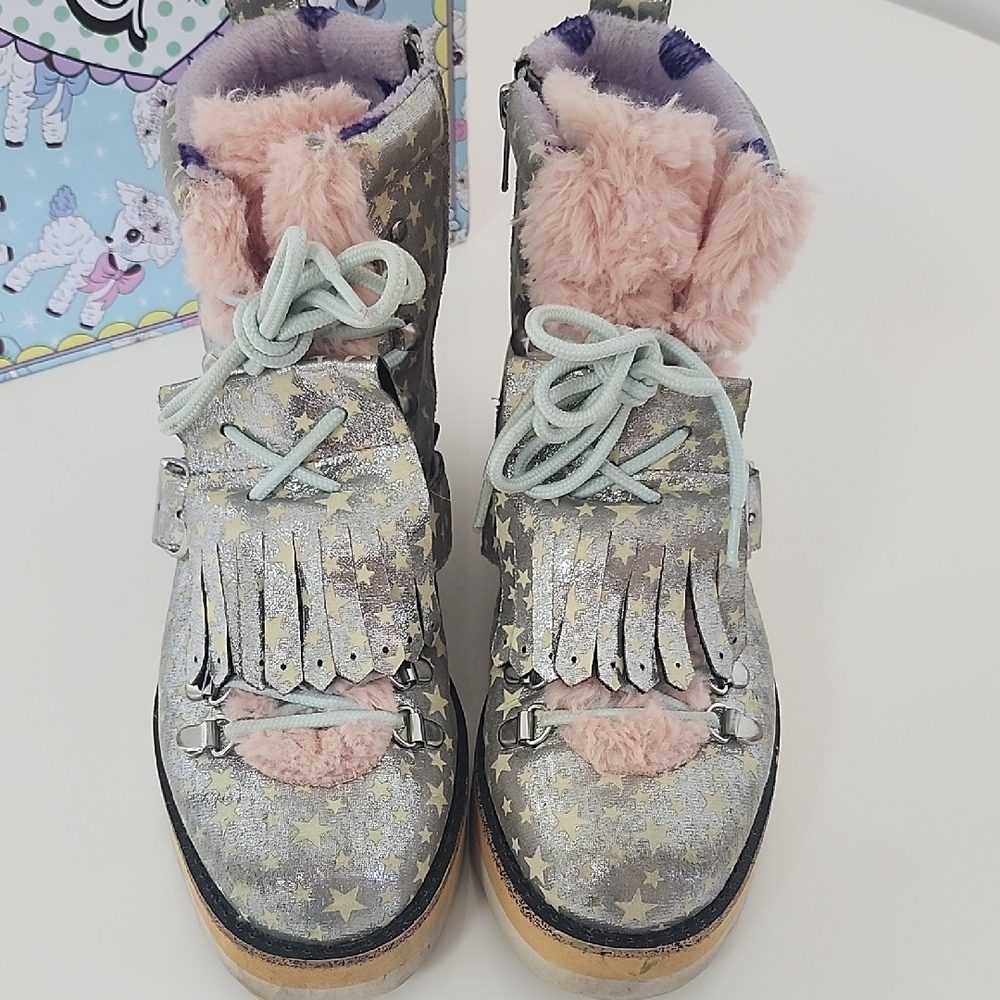 Irregular Choice Silver Star Fringe Boots with Pink Faux Fur Trim - Picture 2 of 16